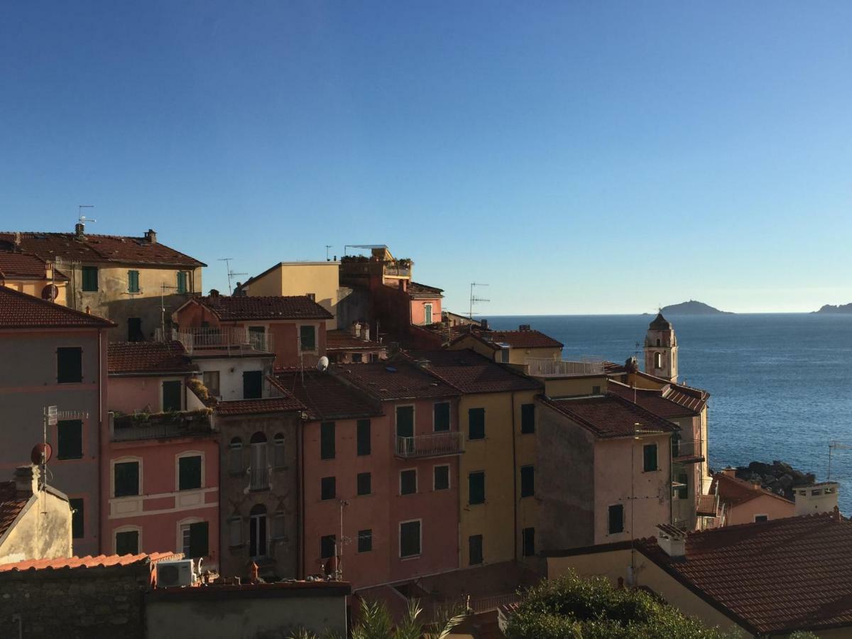 Appartamento Un Giorno Di Sole Lerici Eksteriør bilde